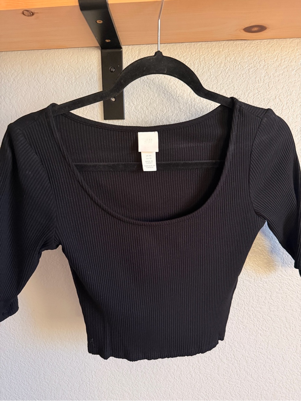 H&M Black Ribbed Scoop Crop Top